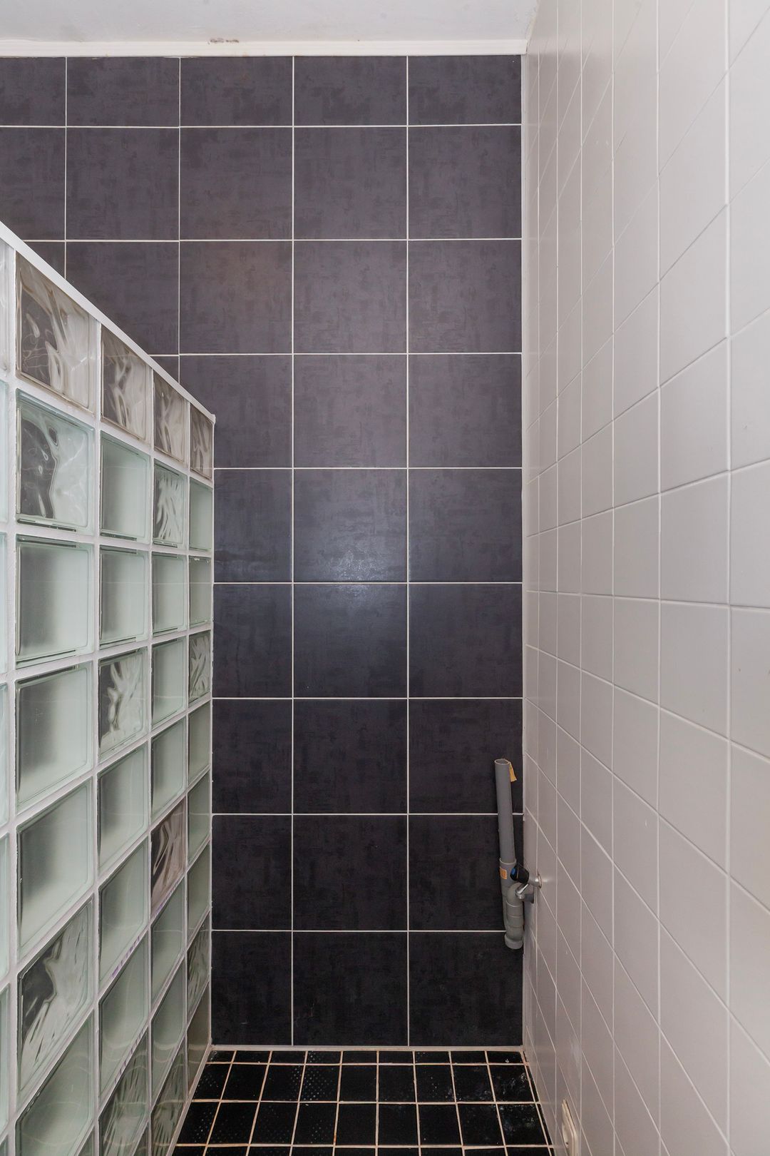 Photo 11 of Hondiusstraat 13-D