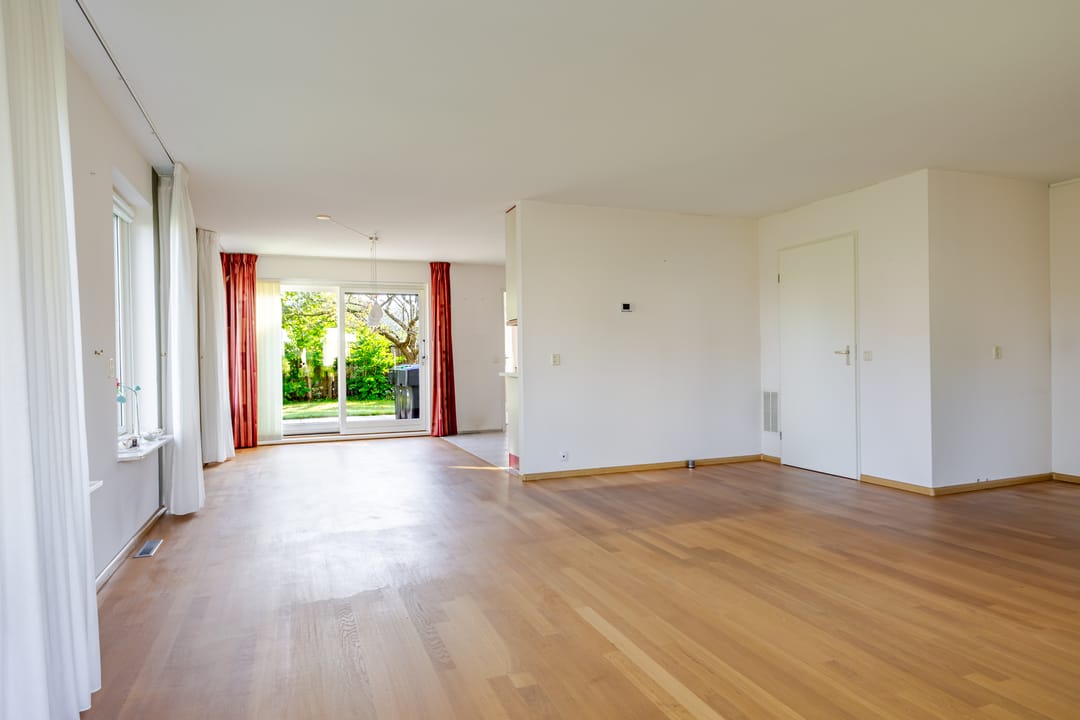 Photo 8 of Roggeblom 1