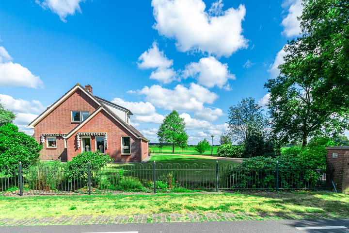 Vrijstaande woning te koop: Zwolseweg 205, Balkbrug