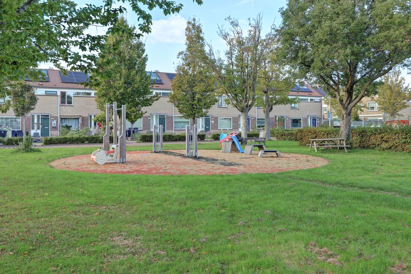 Photo 25 of Scholeksterstraat 90