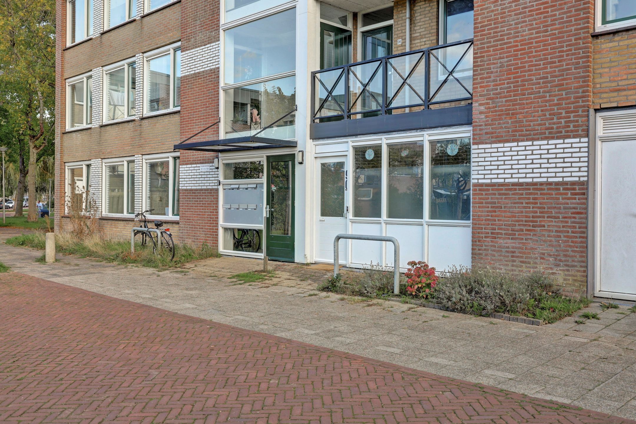 Photo 24 of Scholeksterstraat 90