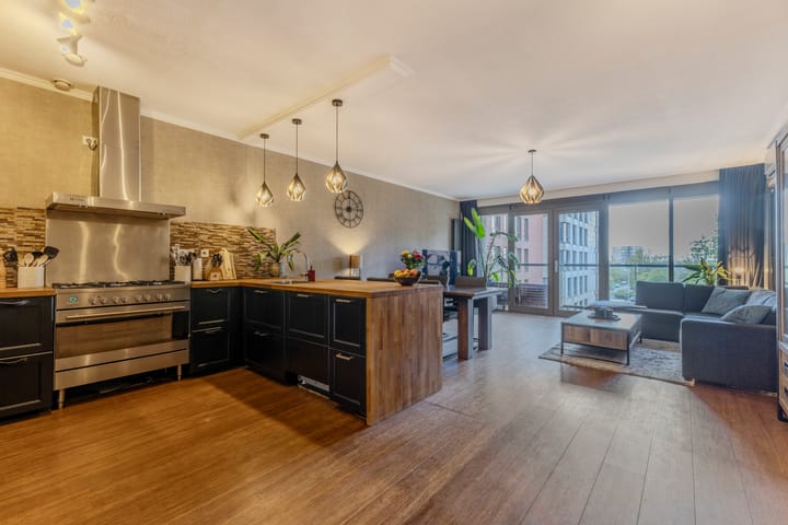 Appartement te koop: Teakhout 102, Zaandam