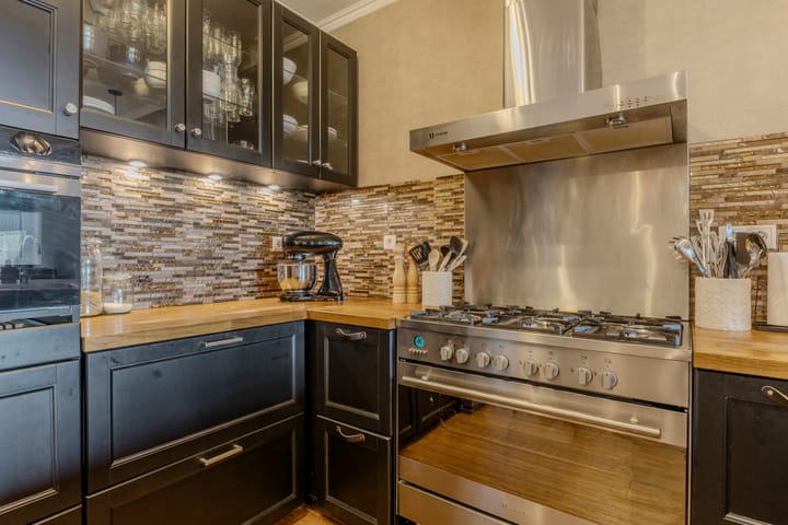Appartement te koop: Teakhout 102, Zaandam