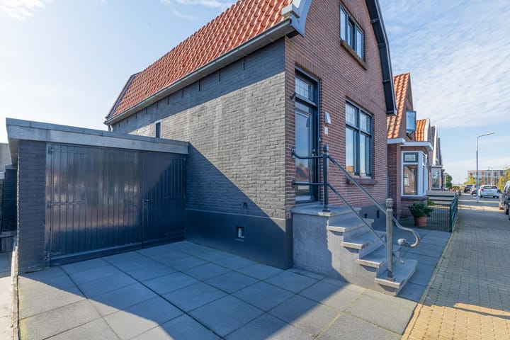 Vrijstaande woning te koop: Nieuwedijk 67, Lemmer