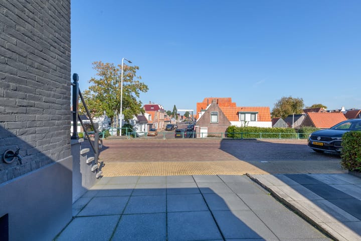 Vrijstaande woning te koop: Nieuwedijk 67, Lemmer