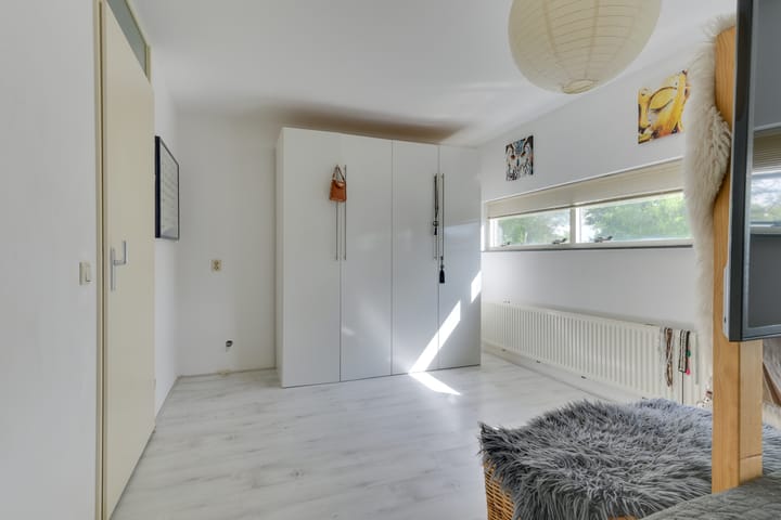 Tussenwoning te koop: Annie van Eestuin 10, Heerhugowaard