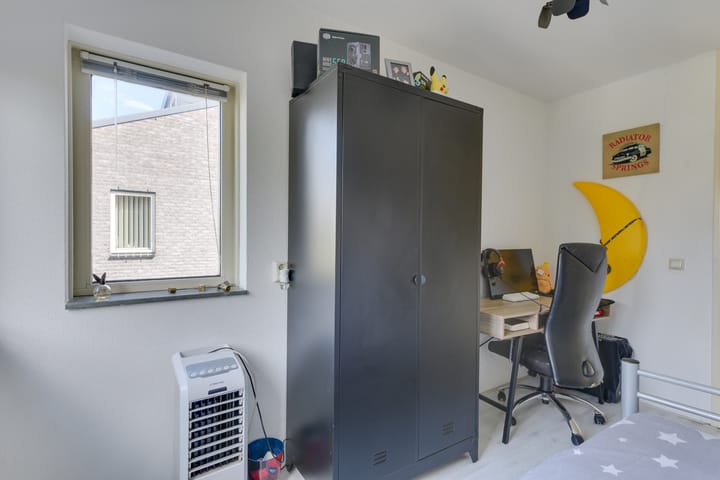 Tussenwoning te koop: Annie van Eestuin 10, Heerhugowaard