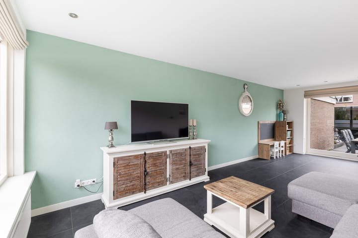 Tussenwoning te koop: Prins Bernhardweg 13, Kockengen