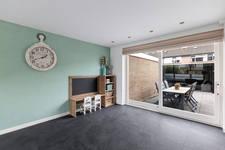 Tussenwoning te koop: Prins Bernhardweg 13, Kockengen