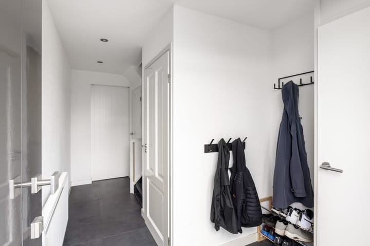 Tussenwoning te koop: Prins Bernhardweg 13, Kockengen