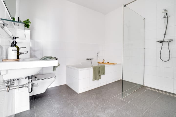 Appartement te koop: Jan Duikerhof 110, Diemen