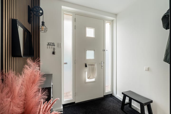 Tussenwoning te koop: Veersemeerstraat 27, Berkel En Rodenrijs