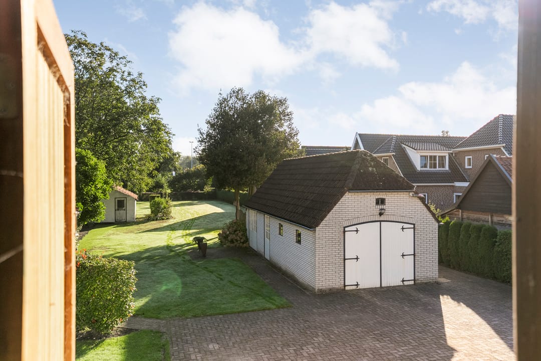 Photo 38 of Steenbergerwijk 32