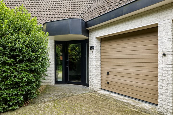 Vrijstaande woning te koop: De Drift 128, Hoogeveen