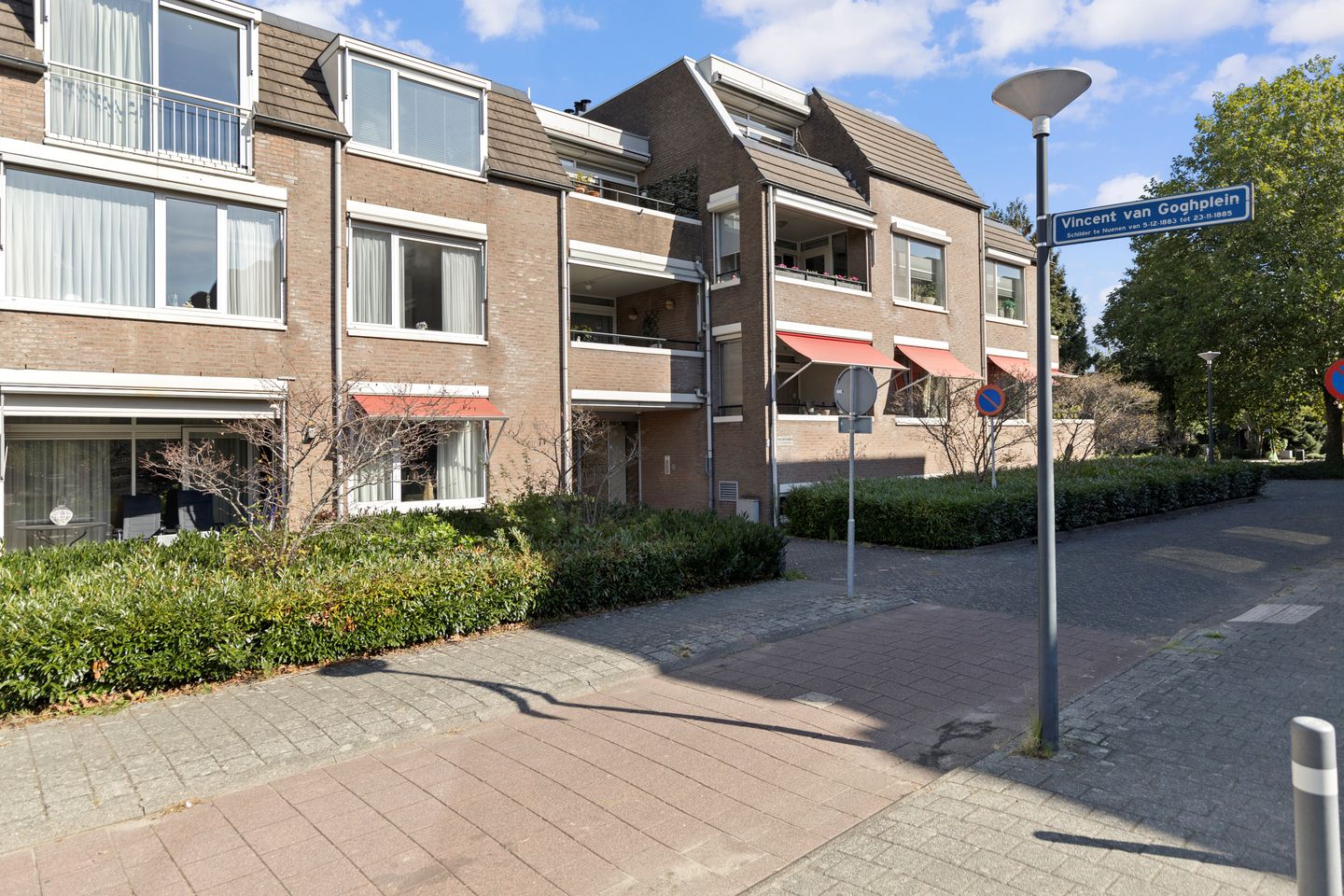 Foto 10 van Theo van Goghhof 87