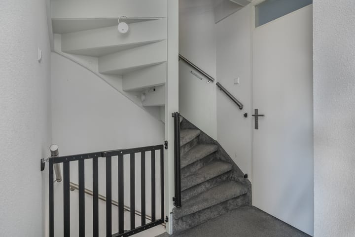 Hoekwoning te koop: Hoogsdenhof 1, Zaltbommel