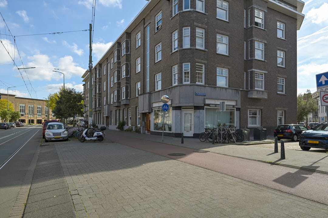 Foto 53 van 1e De Riemerstraat 15