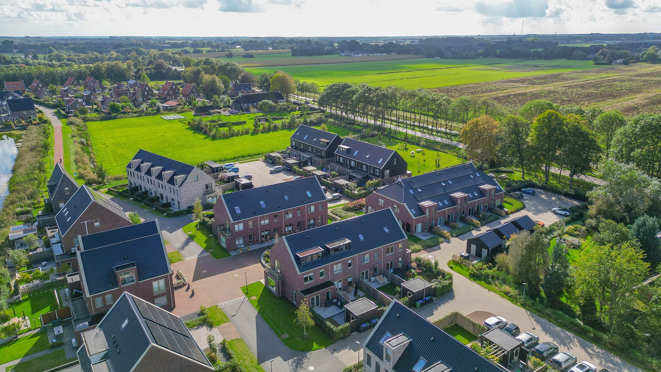 Photo 54 of Pijlkruid 15