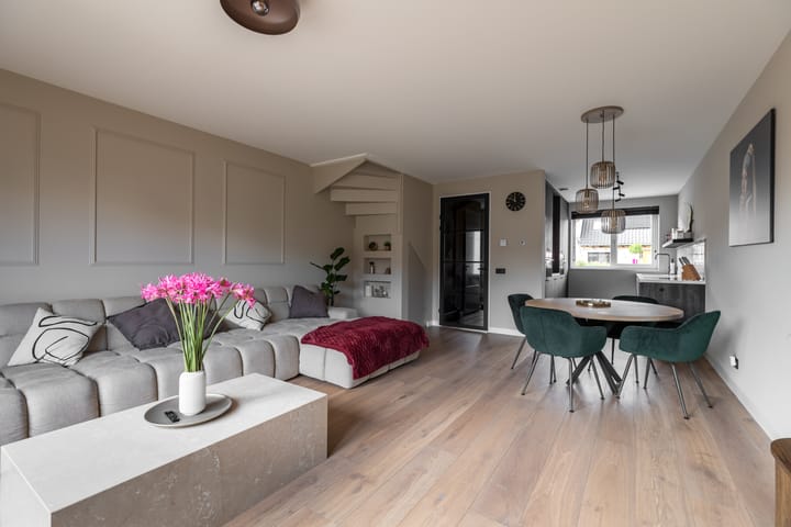 Tussenwoning te koop: Gibbon 35, Heerhugowaard
