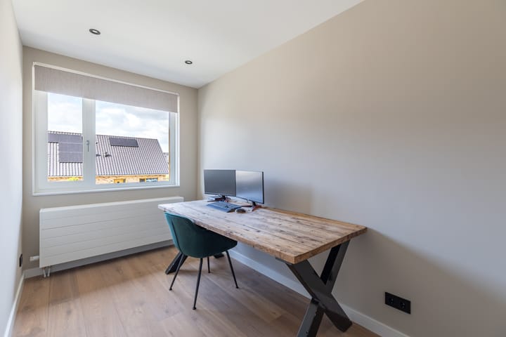 Tussenwoning te koop: Gibbon 35, Heerhugowaard
