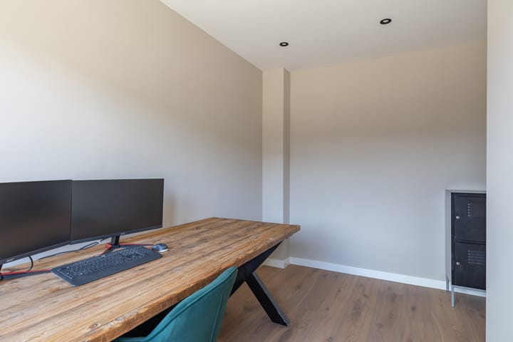 Tussenwoning te koop: Gibbon 35, Heerhugowaard