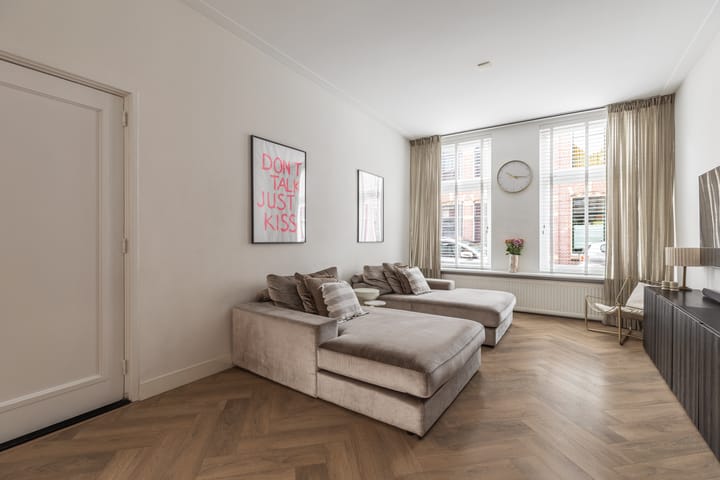 Hoekwoning te koop: Spoorstraat 46, Alkmaar
