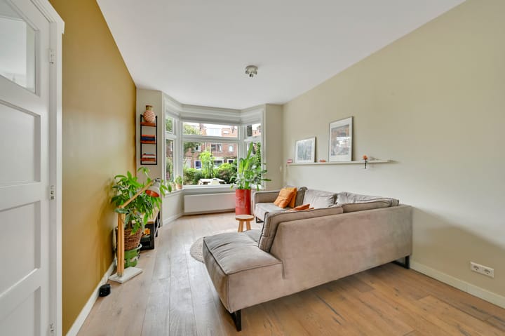 Hoekwoning te koop: Tomatenstraat 10, Leiden