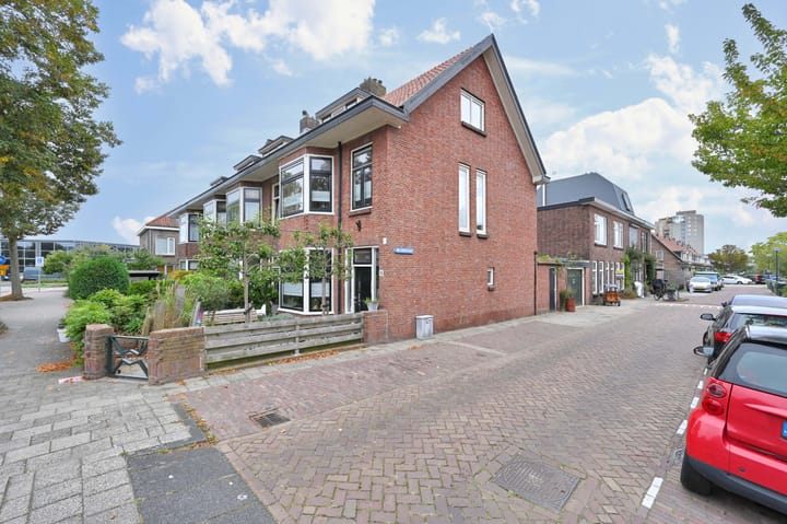 Hoekwoning te koop: Tomatenstraat 10, Leiden