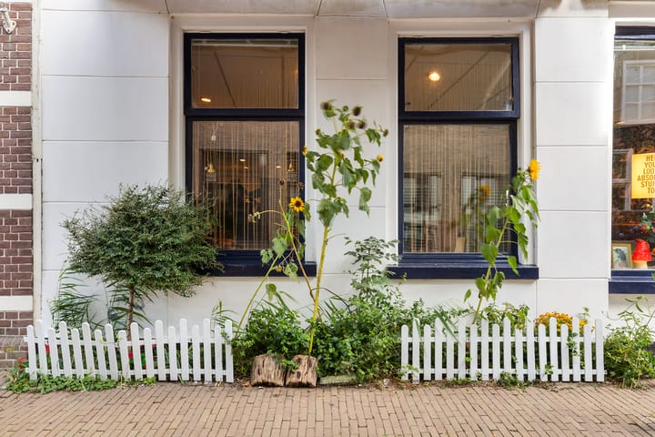 Tussenwoning te koop: Achter de Smeden 4, Bolsward