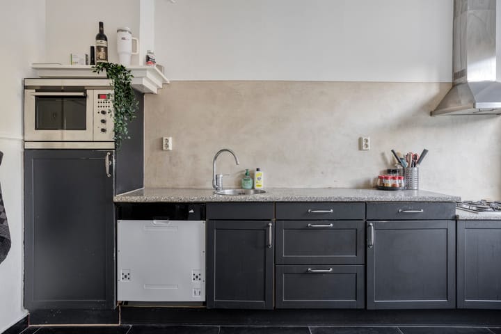 Tussenwoning te koop: Williamstraat 23, Bergen Op Zoom