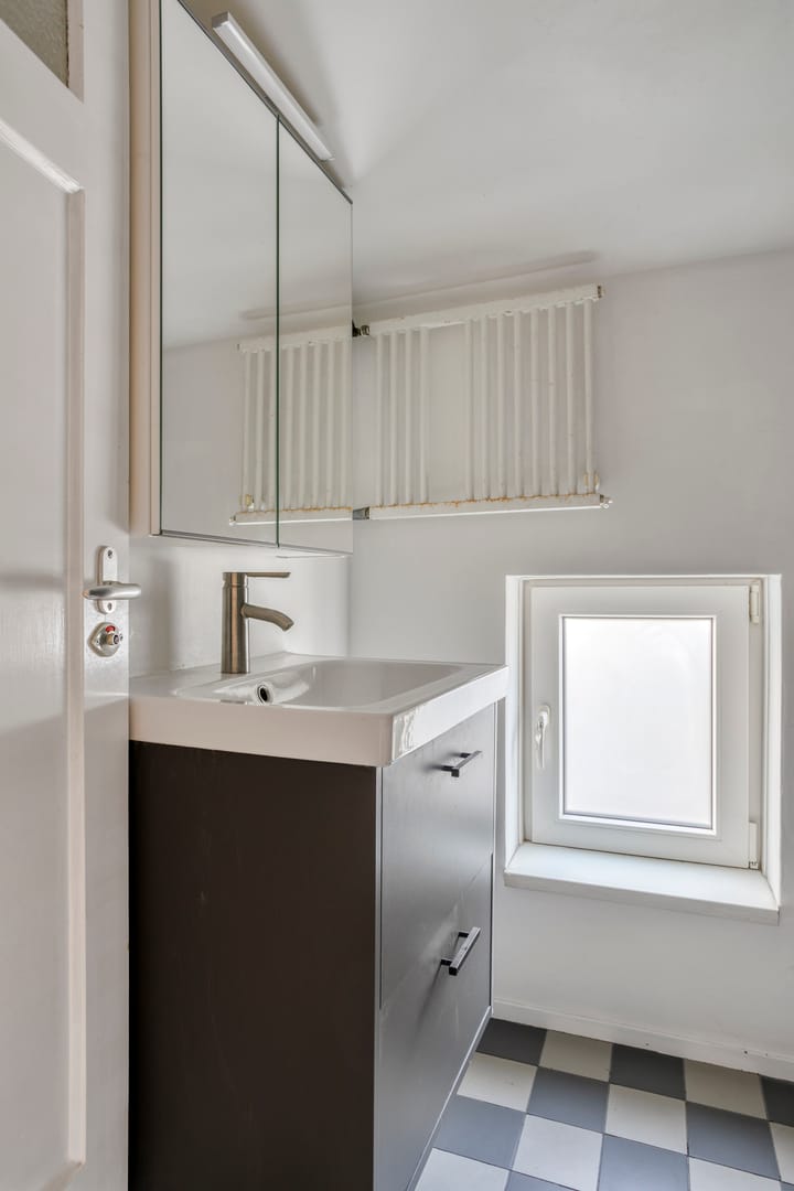 Tussenwoning te koop: Williamstraat 23, Bergen Op Zoom