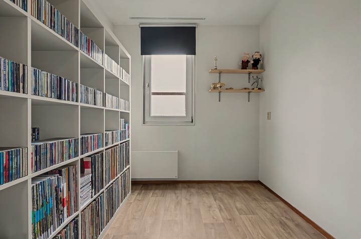 Tussenwoning te koop: Linzenakker 13, Schiedam
