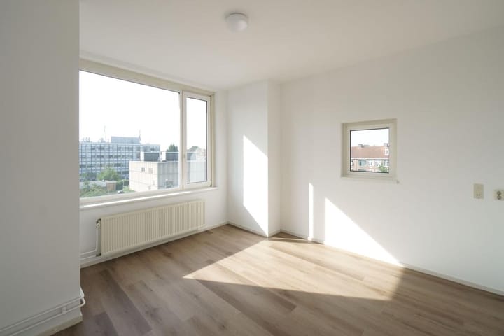 Appartement te huur: Koningin Julianalaan 340, Voorburg