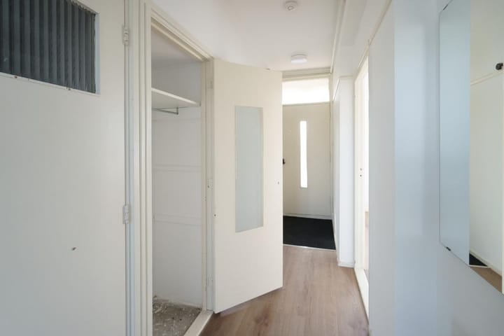 Appartement te huur: Koningin Julianalaan 340, Voorburg