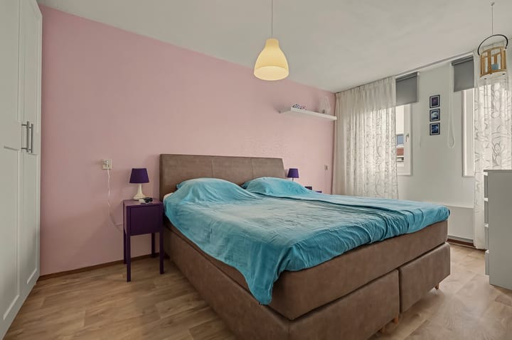 Tussenwoning te koop: Linzenakker 13, Schiedam
