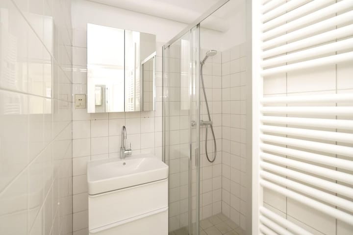 Appartement te huur: Koningin Julianalaan 340, Voorburg