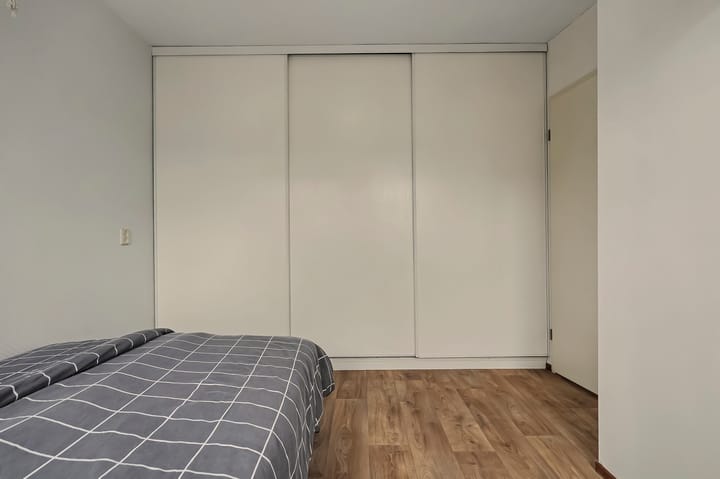 Tussenwoning te koop: Linzenakker 13, Schiedam