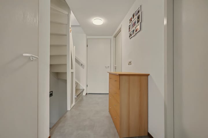 Tussenwoning te koop: Linzenakker 13, Schiedam