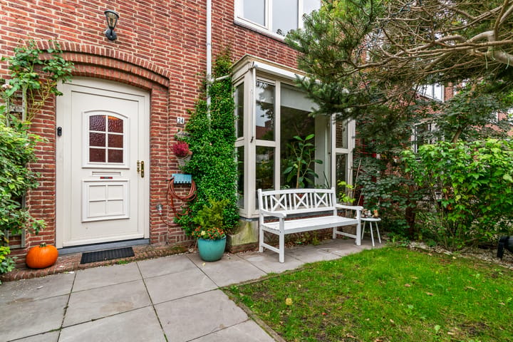 Tussenwoning te koop: Kastanjelaan 34, Leiderdorp