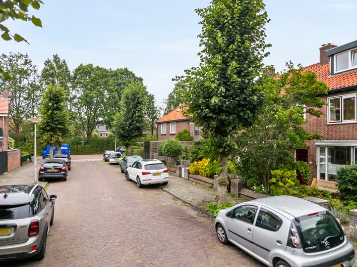 Tussenwoning te koop: Kastanjelaan 34, Leiderdorp