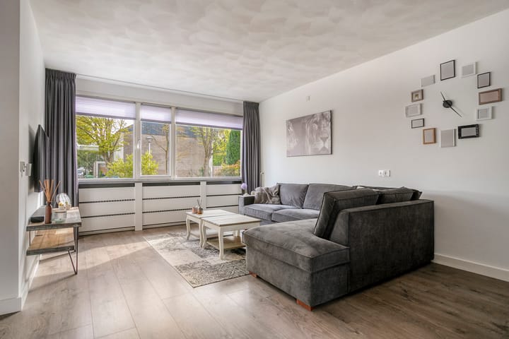 Tussenwoning te koop: Klarinetstraat 6, Helmond
