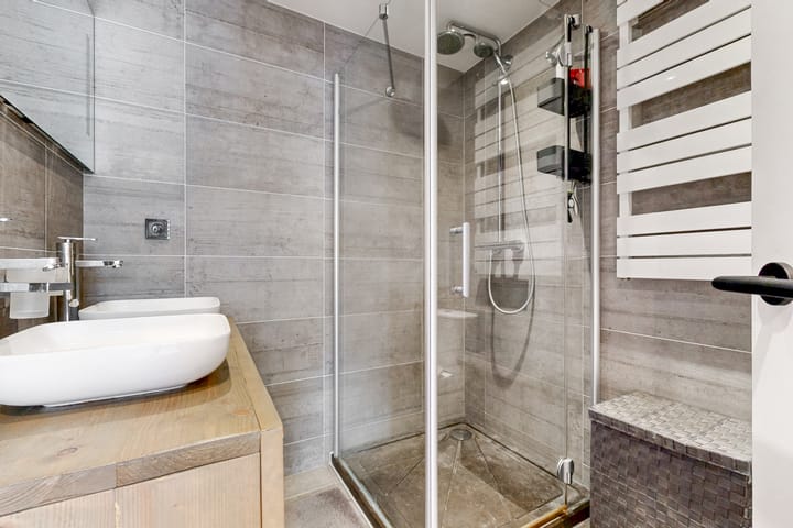 Tussenwoning te koop: Voorstraat 27, Leiden