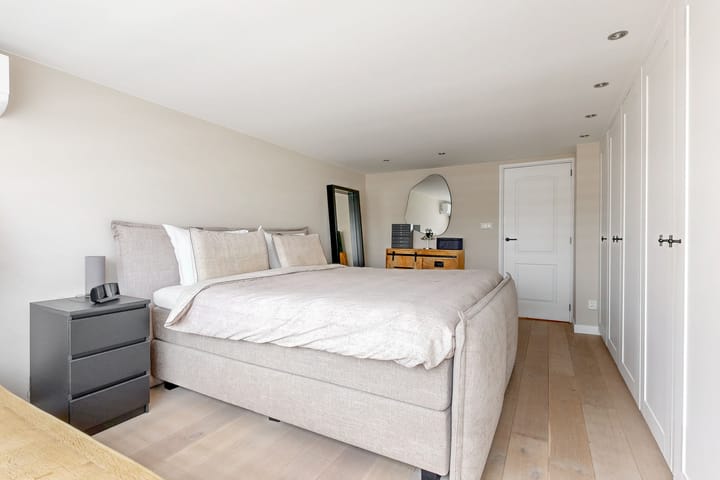 Tussenwoning te koop: Voorstraat 27, Leiden
