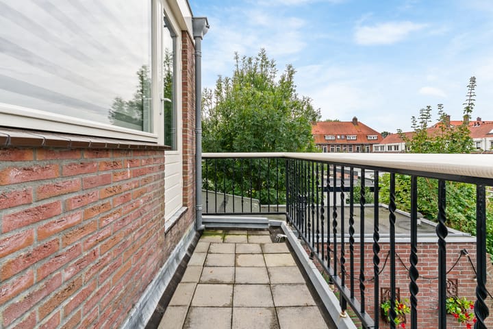 Tussenwoning te koop: Voorstraat 27, Leiden