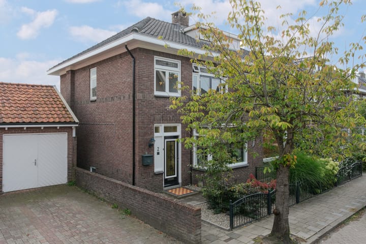 Foto 2 van Asterstraat 2
