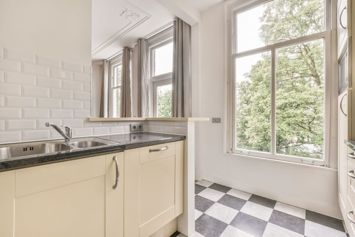 Appartement te huur: Pieter Cornelisz. Hooftstraat 160-2, Amsterdam
