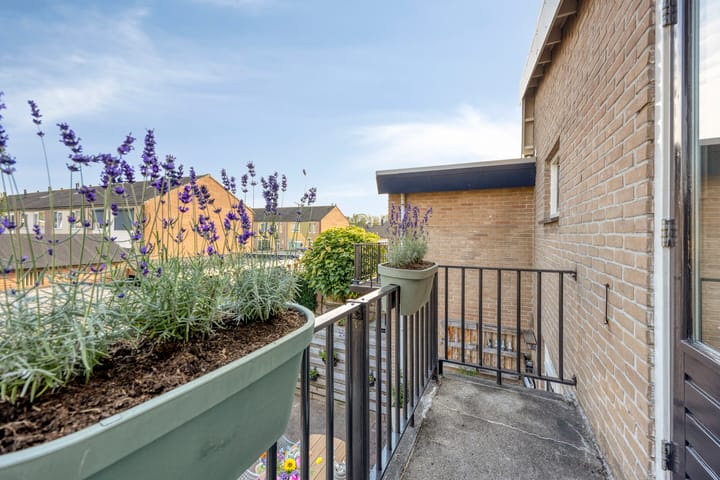 Tussenwoning te koop: Begoniastraat 39, Doesburg