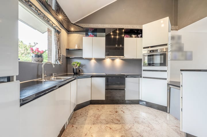 Vrijstaande woning te koop: Dorpsstraat 54A, Maasdam
