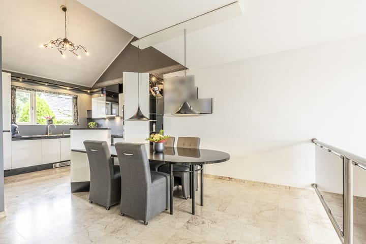 Vrijstaande woning te koop: Dorpsstraat 54A, Maasdam