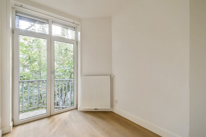 Appartement te huur: Pieter van der Doesstraat 28-2, Amsterdam